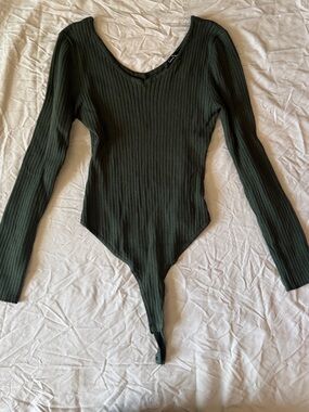Love Tree Ribbed V-Neck Long Sleeve Bodysuit - Olive Green